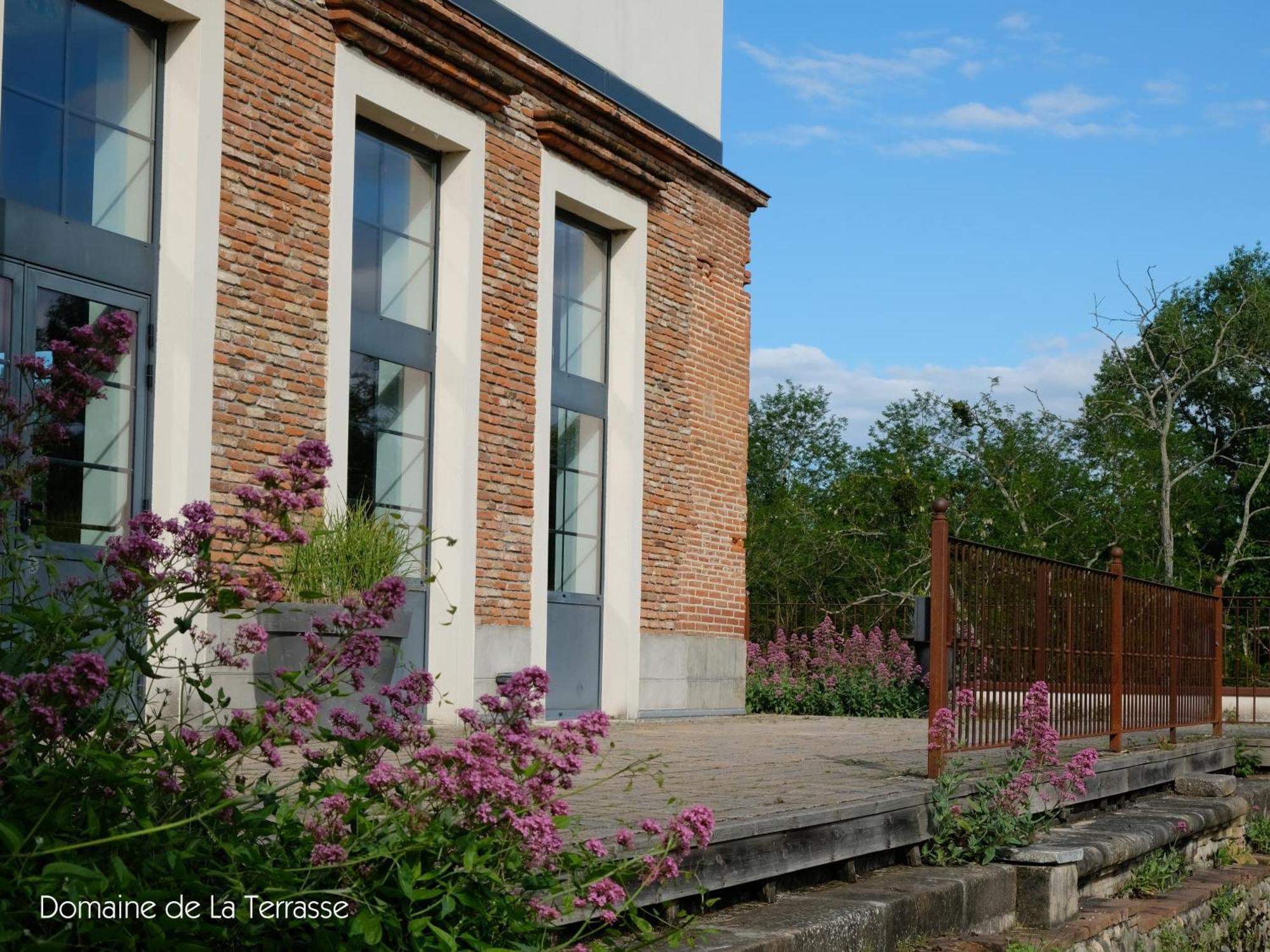 Domaine De La Terrasse Apartment Carbonne Exterior photo
